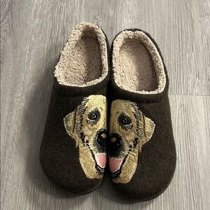 NWOT- L.L. Bean Brown Dog Face Slip-On Slippers